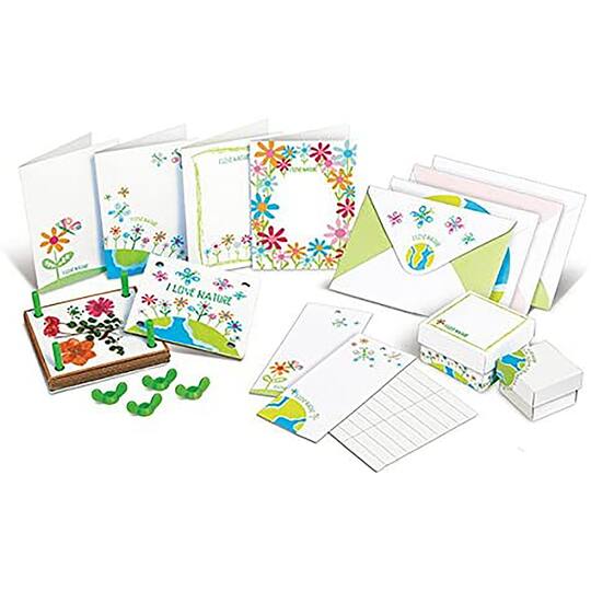 Toysmith® Pressed Flower Art Kit